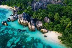 Seychelles mer et rocher
